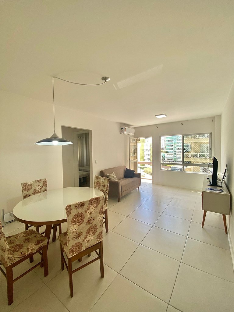 02 Dorm. Sacada e Bem Localizado #05