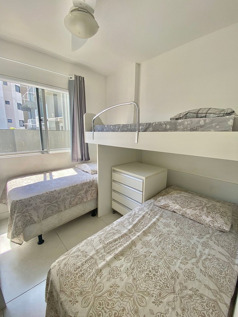 02 Dorm. Pertinho da Praia #06