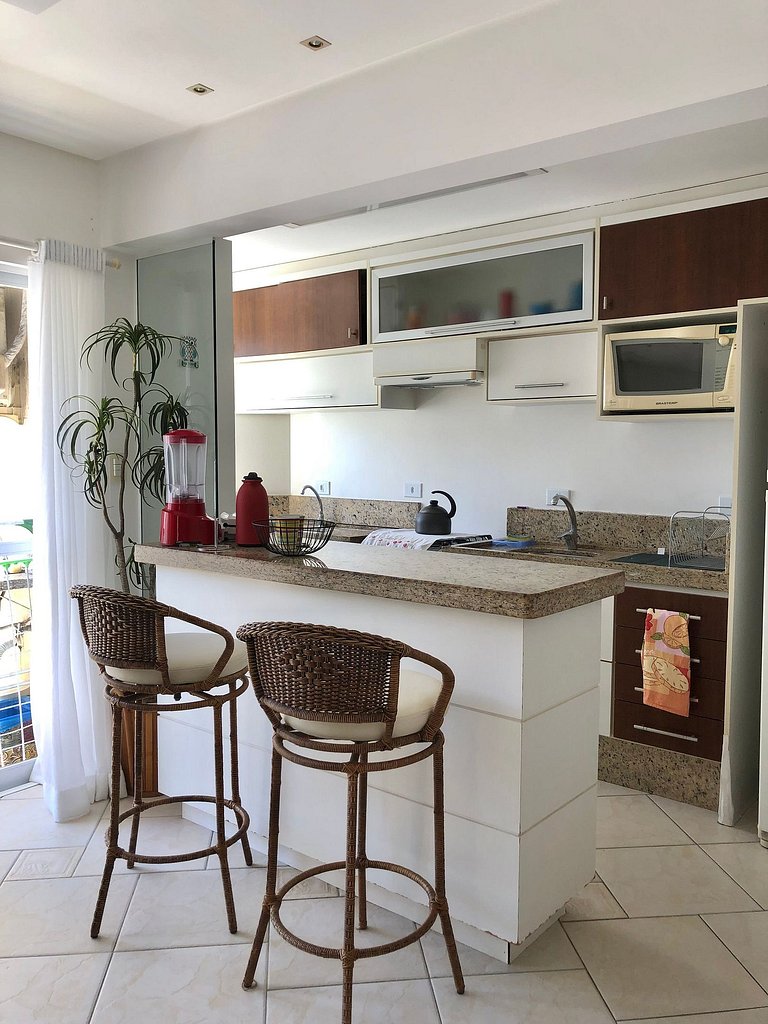 2 Dorm. Vista Mar com Churrasqueira