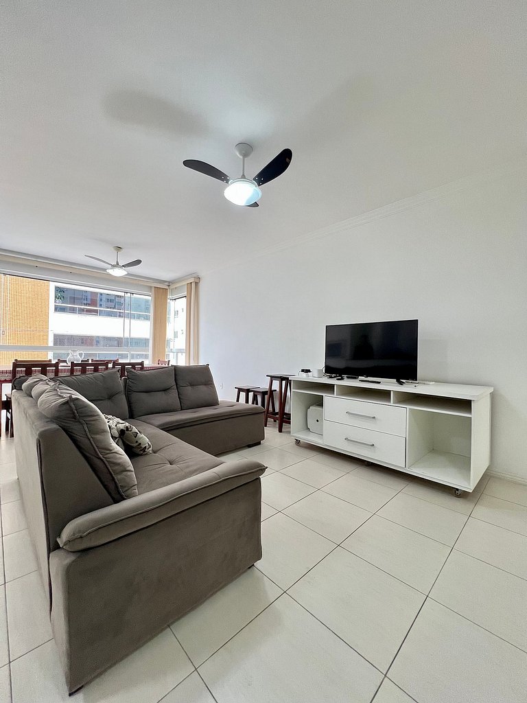 Bem localizado com Churrasqueira #09