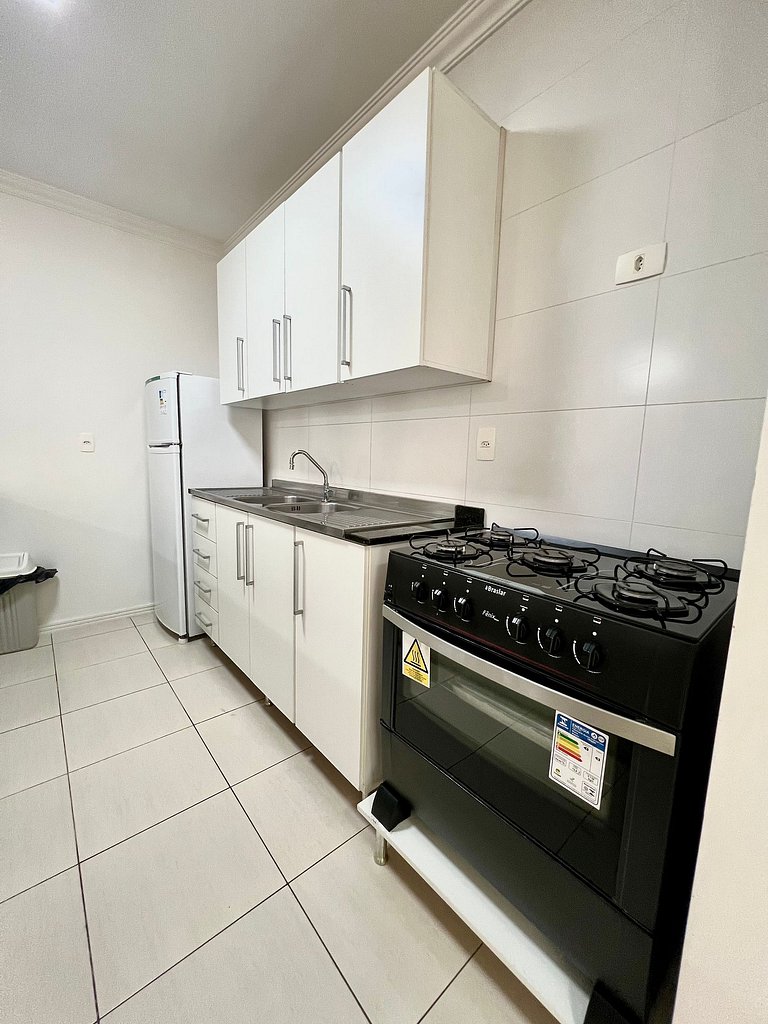 Bem localizado com Churrasqueira #09