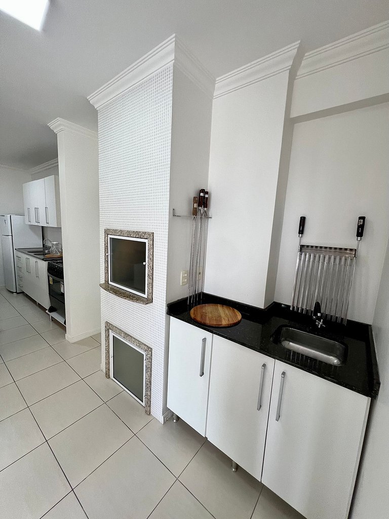 Bem localizado com Churrasqueira #09