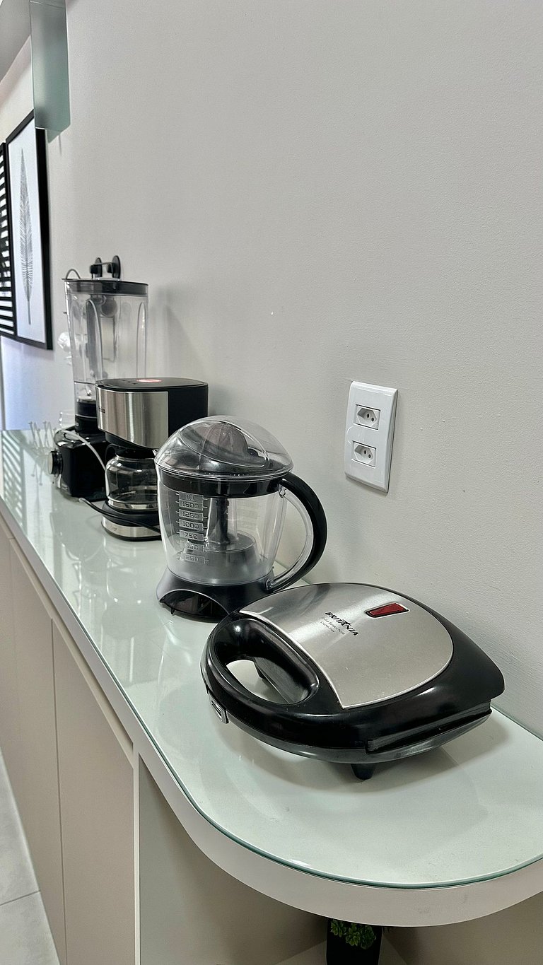 Lindo AP em Frente ao Shopping Atlântico #10