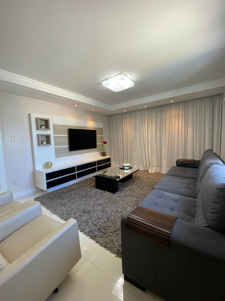 Apartamento Alto padrão Frente Mar