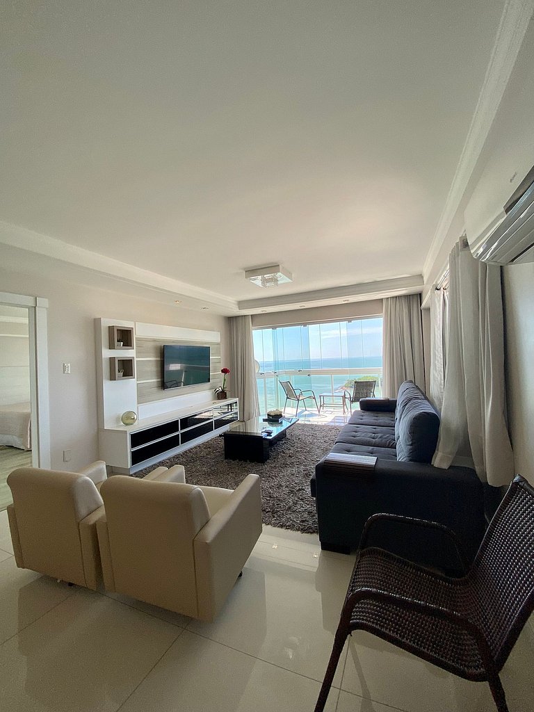Apartamento Alto padrão Frente Mar