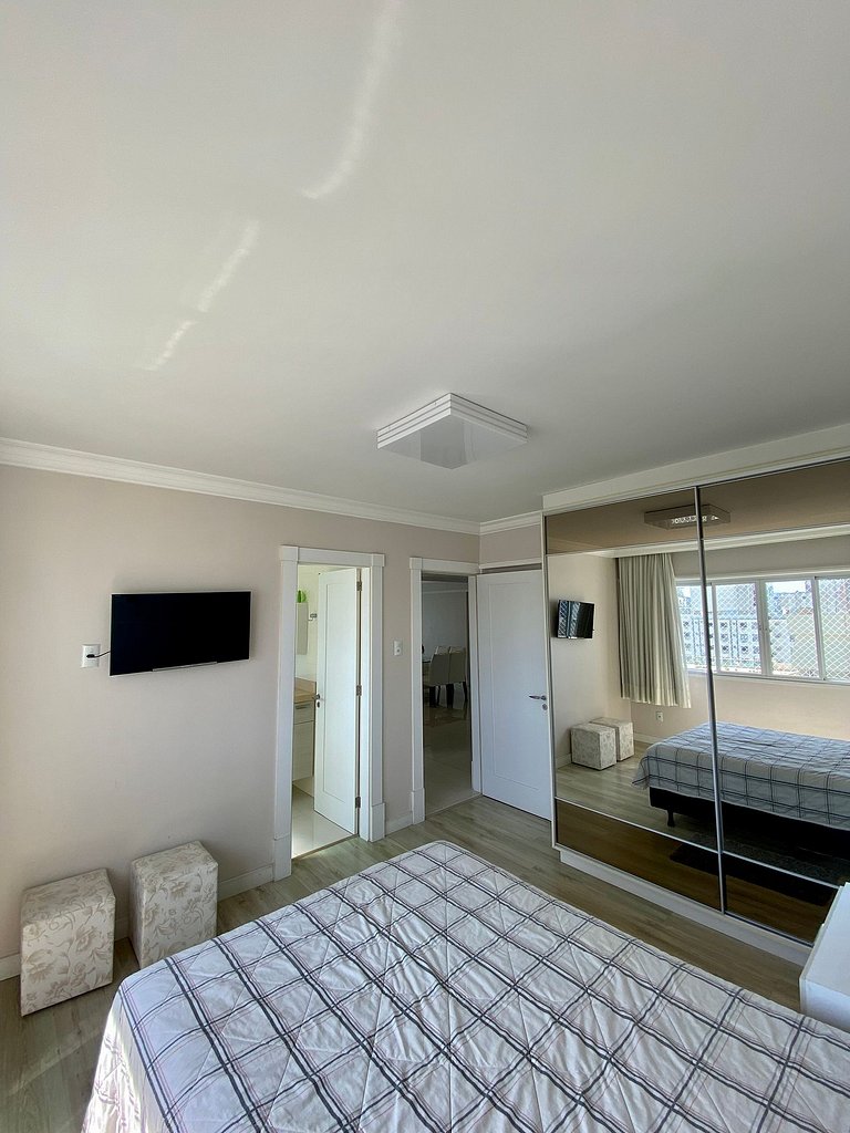 Apartamento Alto padrão Frente Mar