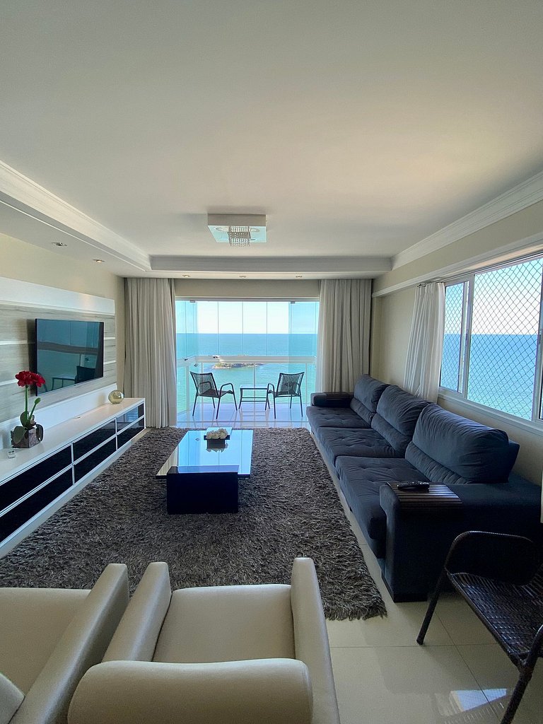 Apartamento Alto padrão Frente Mar