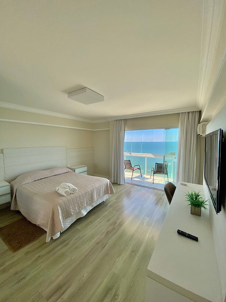 Apartamento Alto padrão Frente Mar