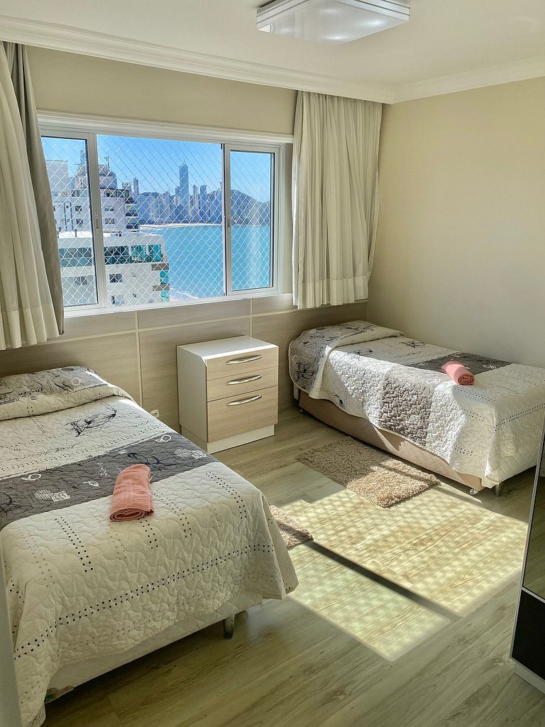 Apartamento Alto padrão Frente Mar
