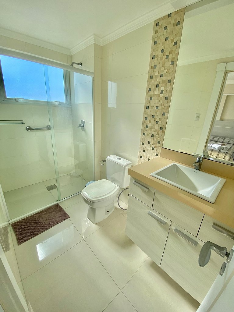 Apartamento Alto padrão Frente Mar