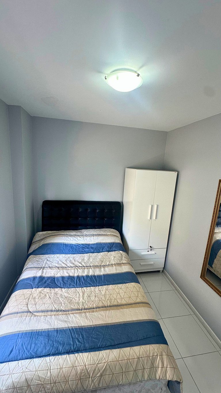 Apartamento Frente Mar na Av. Atlântica