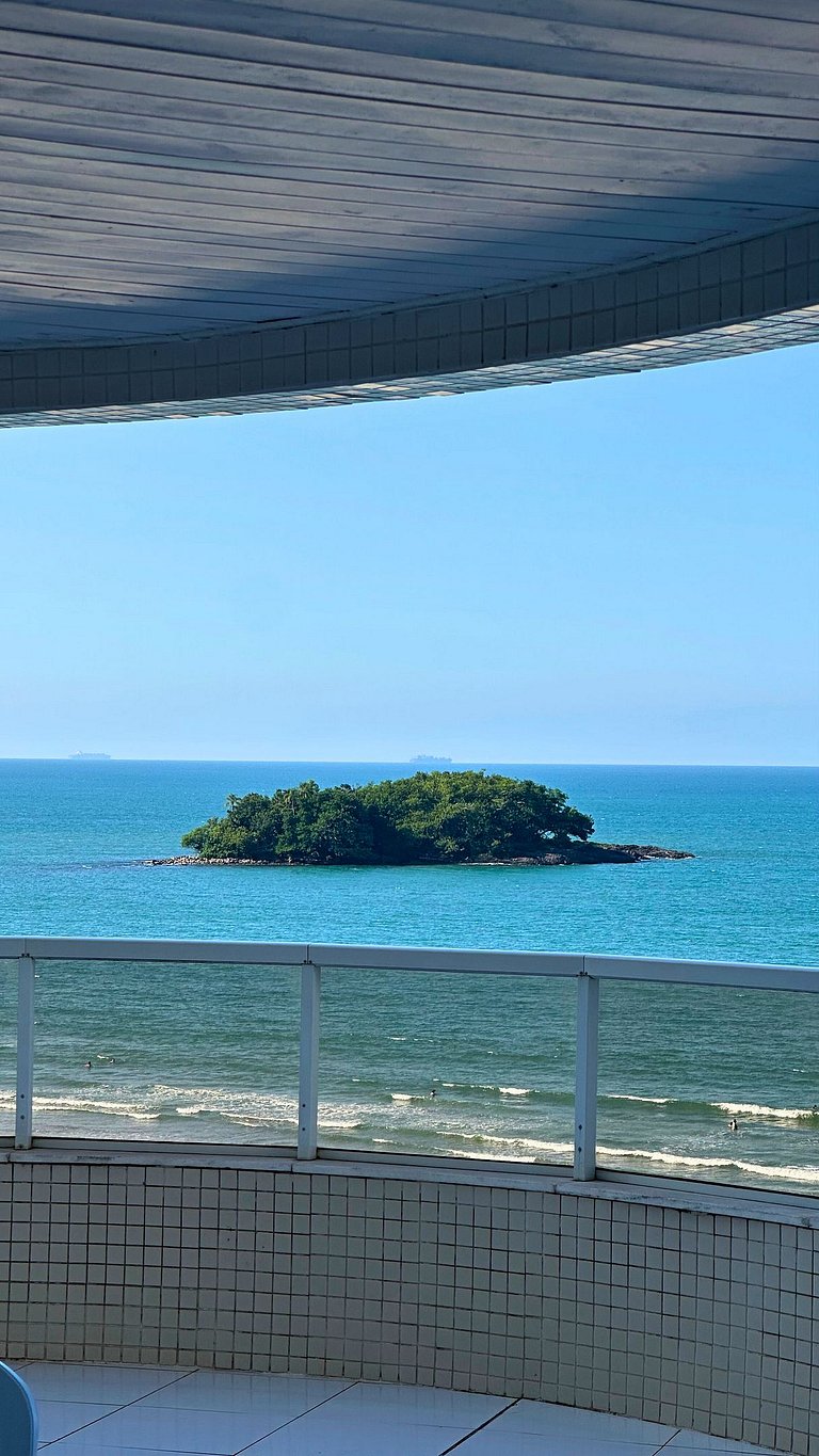 Apartamento Frente Mar na Av. Atlântica