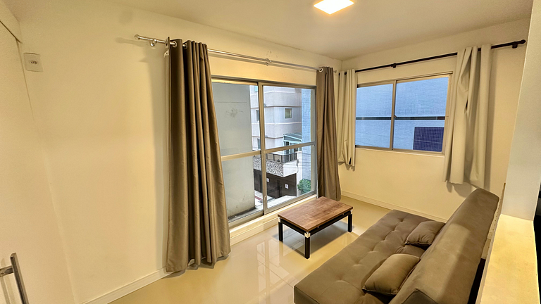 2 Dorm. Quadra Mar - Barra Norte