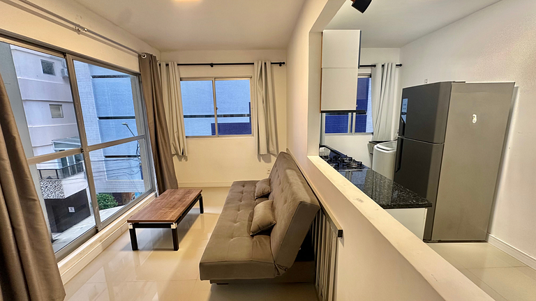 2 Dorm. Quadra Mar - Barra Norte