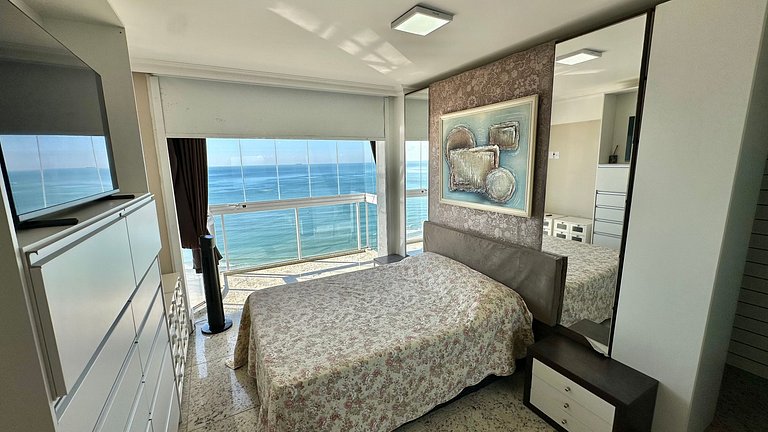 Apartamento com 2 suítes frente mar em balneário camboriú.