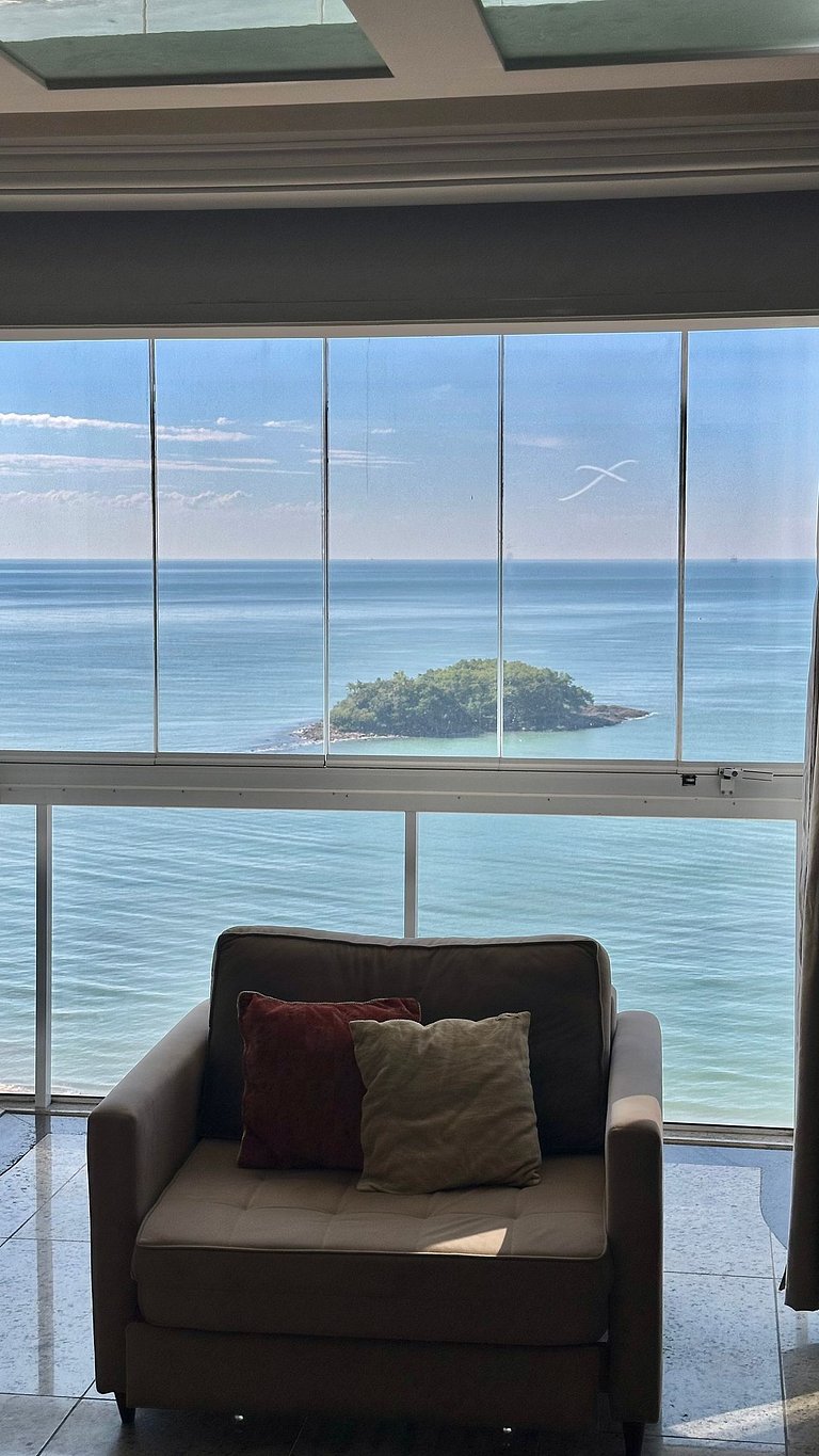 2 Suítes Frente Mar