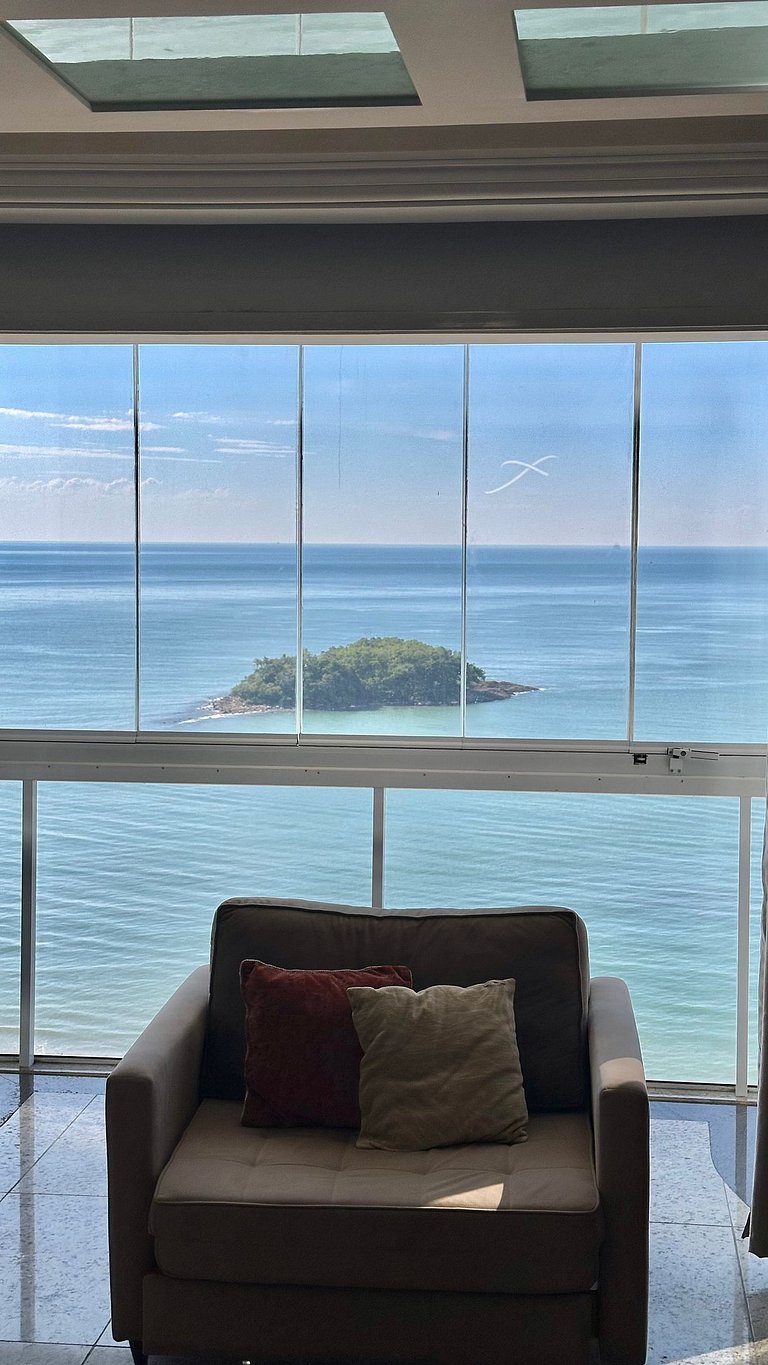 Apartamento com 2 suítes frente mar em balneário camboriú.