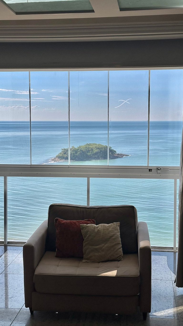 Apartamento com 2 suítes frente mar em balneário camboriú.