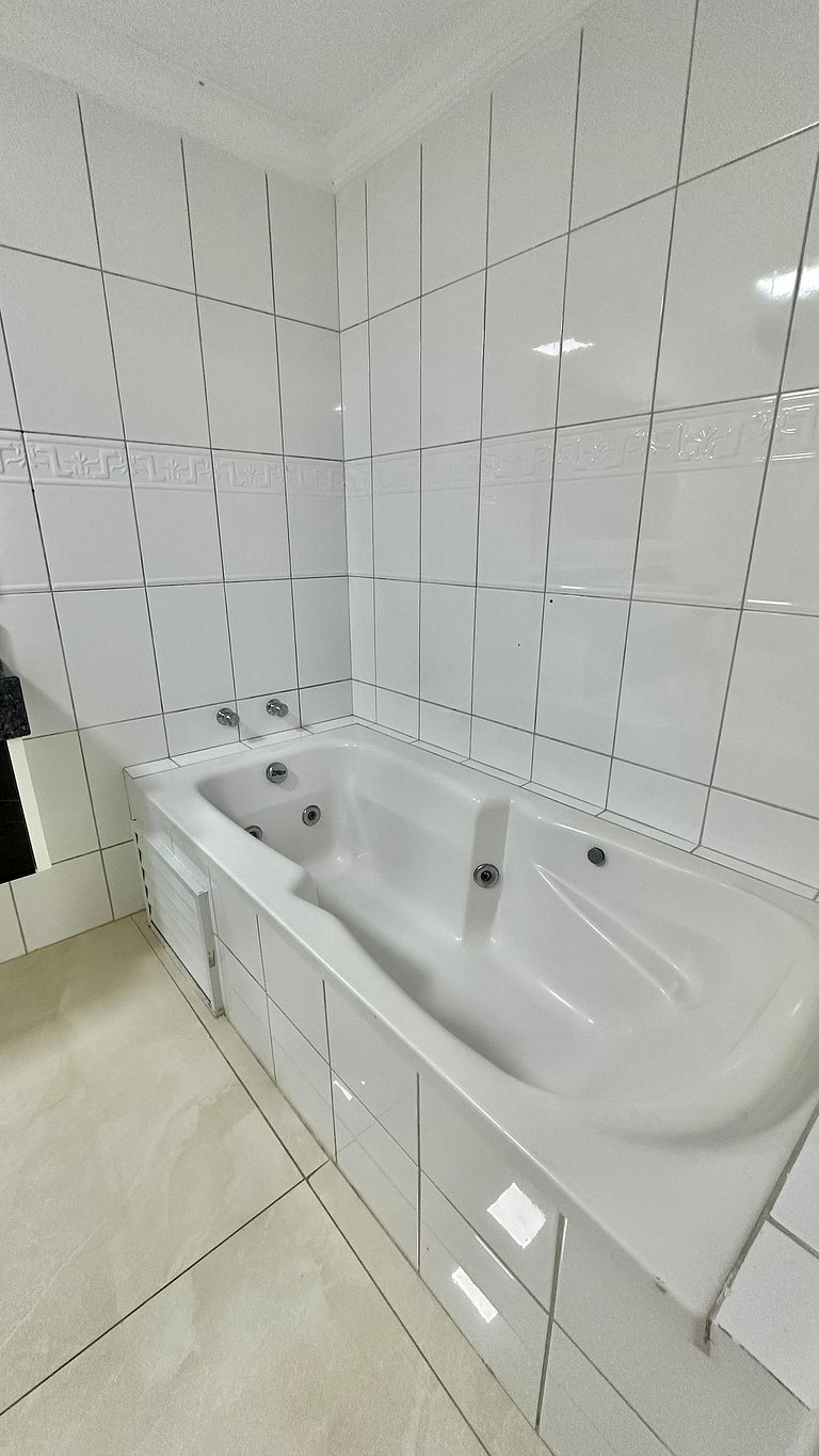 Frente Mar, Hidro e Churrasqueira #01