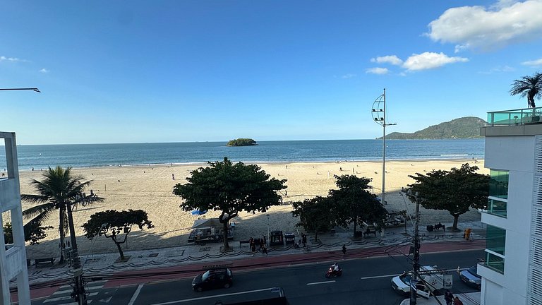 Frente Mar, Hidro e Churrasqueira