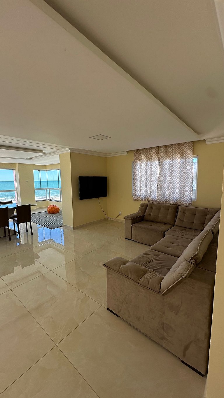 Frente Mar, Hidro e Churrasqueira #01