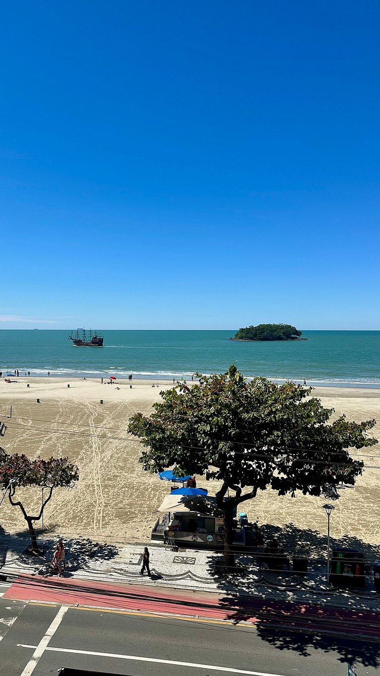 Frente Mar, Hidro e Churrasqueira