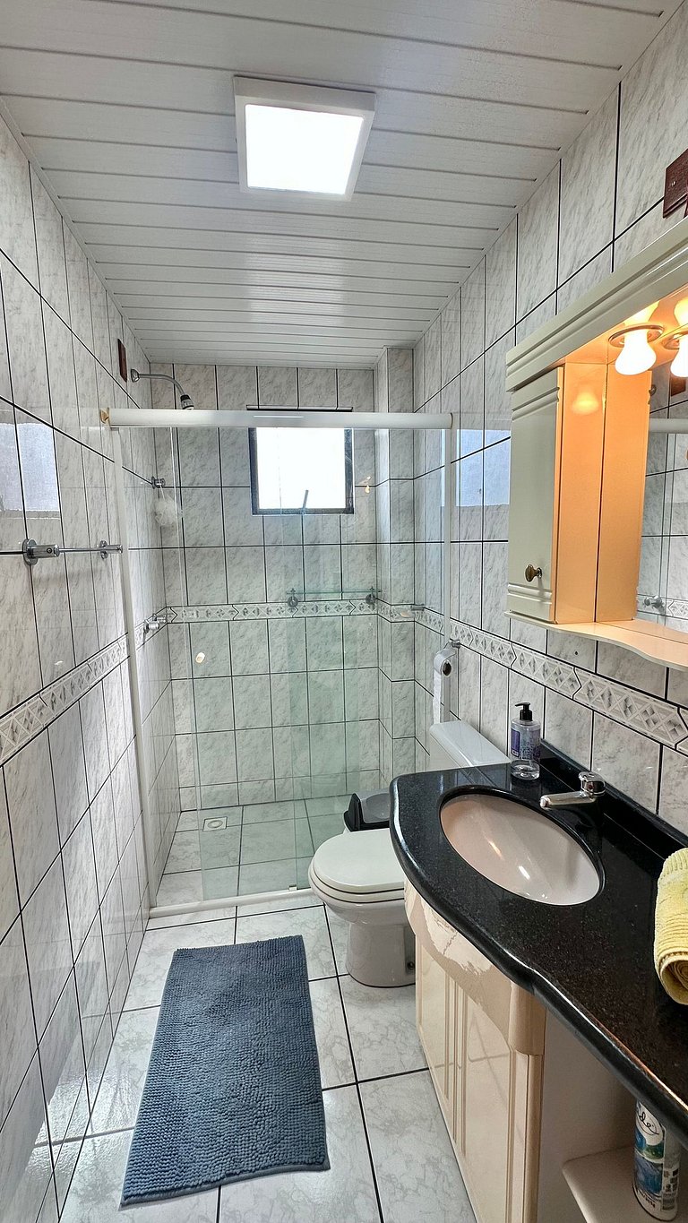 3 Dormitórios Churrasqueira 200m da Praia