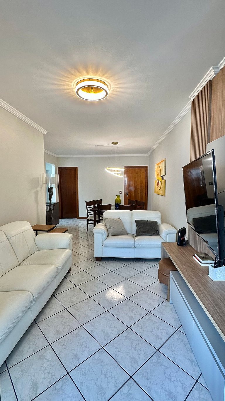 3 Dormitórios Churrasqueira 200m da Praia