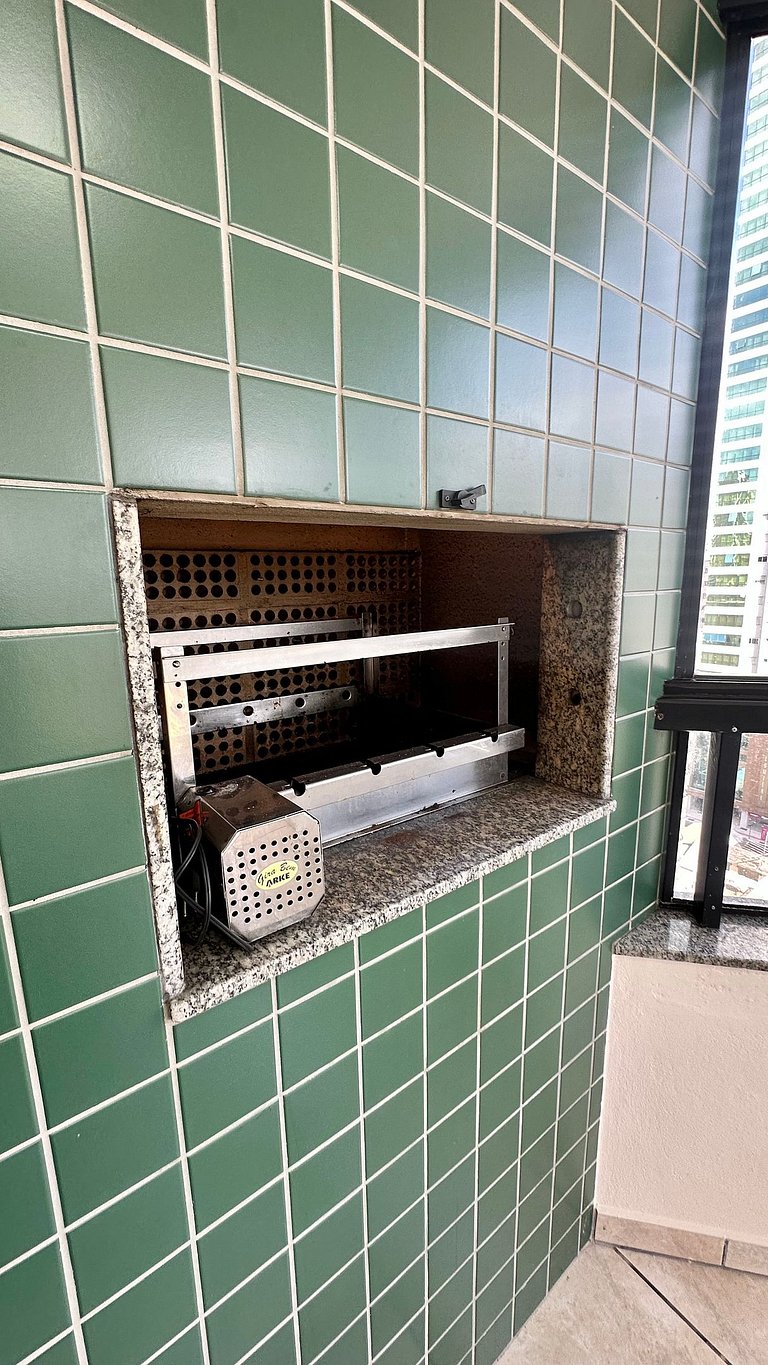 3 Dormitórios Churrasqueira 200m da Praia