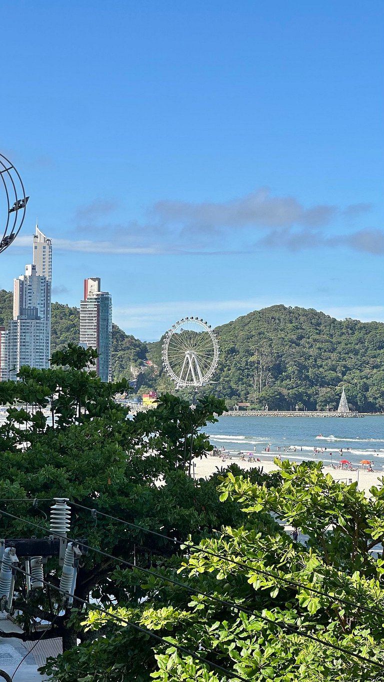 AP com Sacada Frente Mar em BC