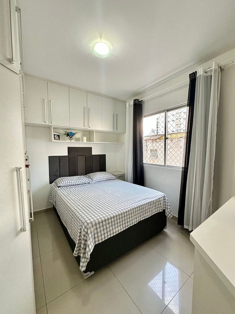 02 Dorm. Aconchegante e Bem localizado