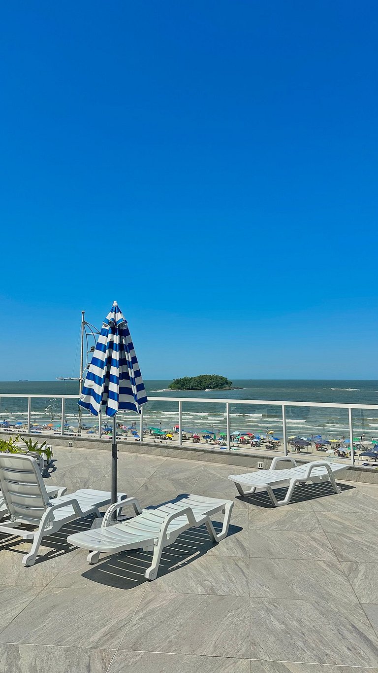 Apartamento com 2 suítes frente mar em balneário camboriú.
