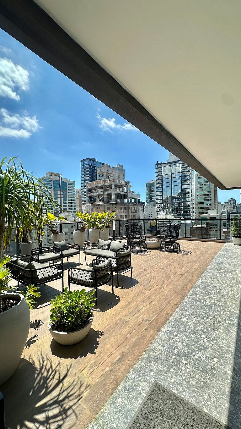 3 Suítes, Churrasqueira e Piscina no Rooftop
