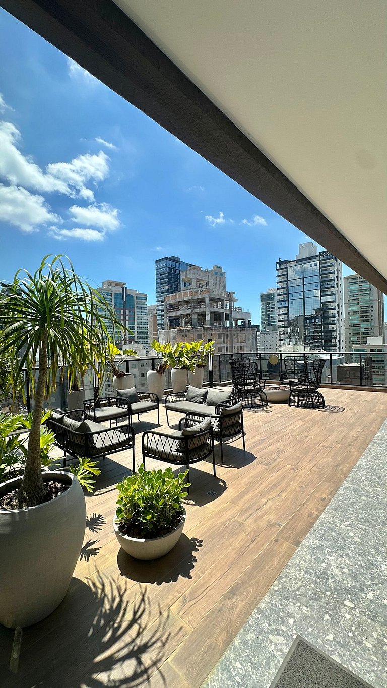 3 Suítes, Churrasqueira e Piscina no Rooftop