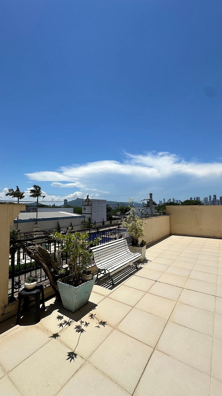 02 Dorm. Sacada com Churrasqueira e Vista para BC