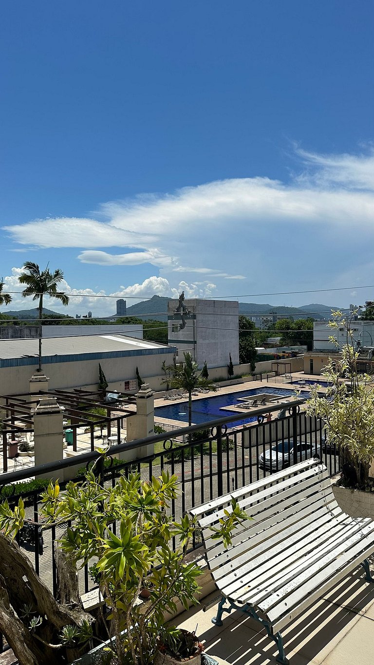 02 Dorm. Sacada com Churrasqueira e Vista para BC