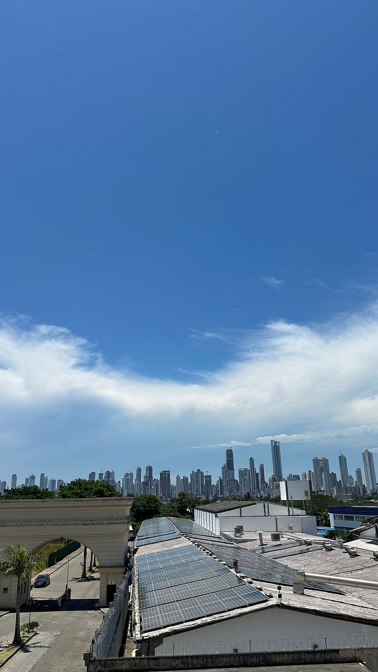 02 Dorm. Sacada com Churrasqueira e Vista para BC