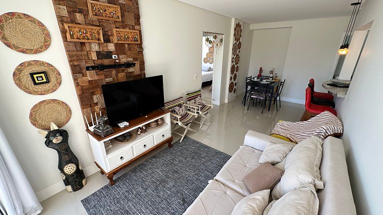 02 Dorm. Sacada com Churrasqueira e Vista para BC