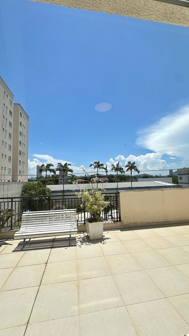 02 Dorm. Sacada com Churrasqueira e Vista para BC