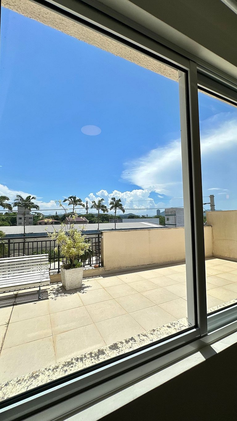 02 Dorm. Sacada com Churrasqueira e Vista para BC