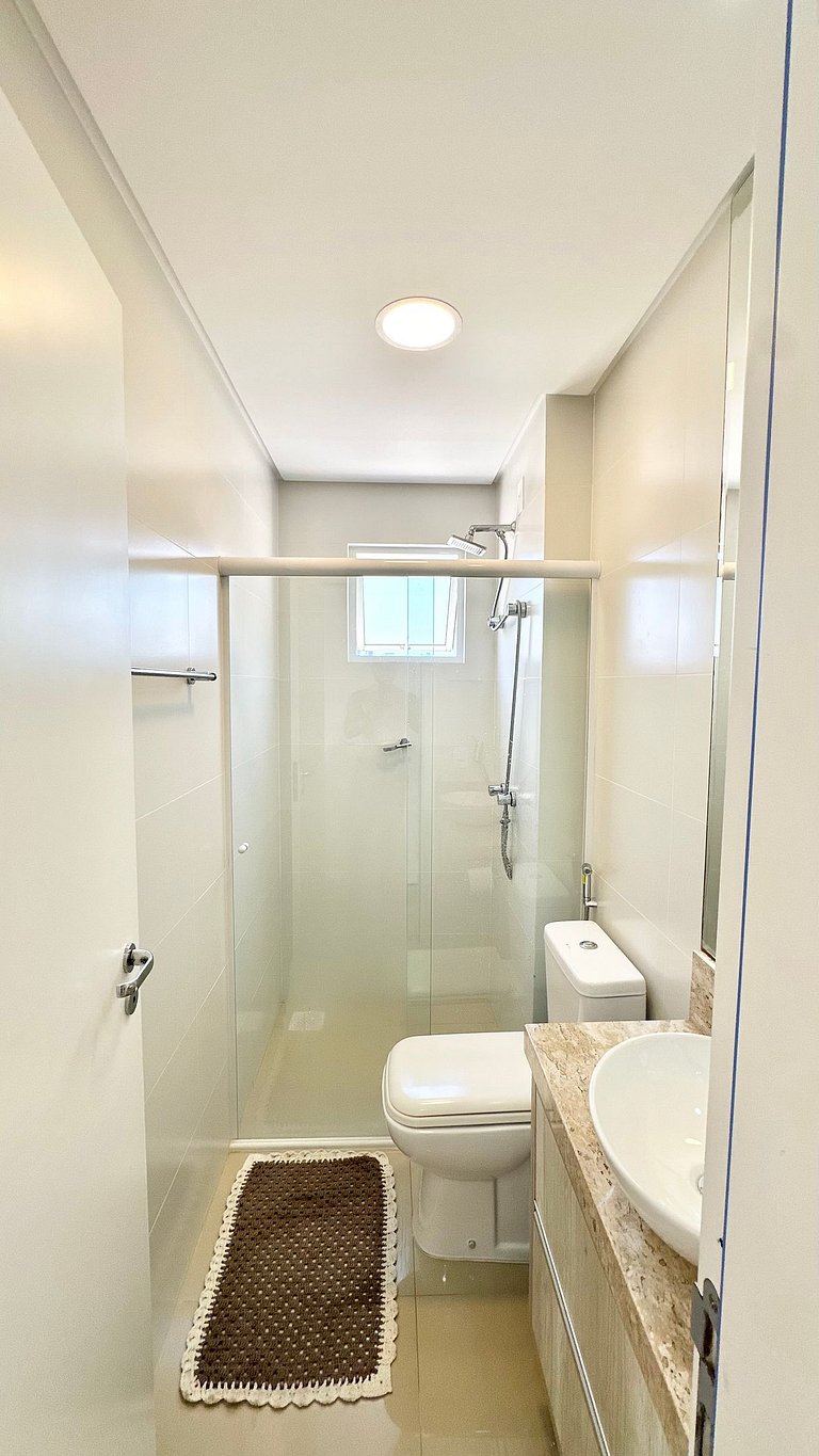 02 Dorm. Sacada com Churrasqueira e Vista para BC