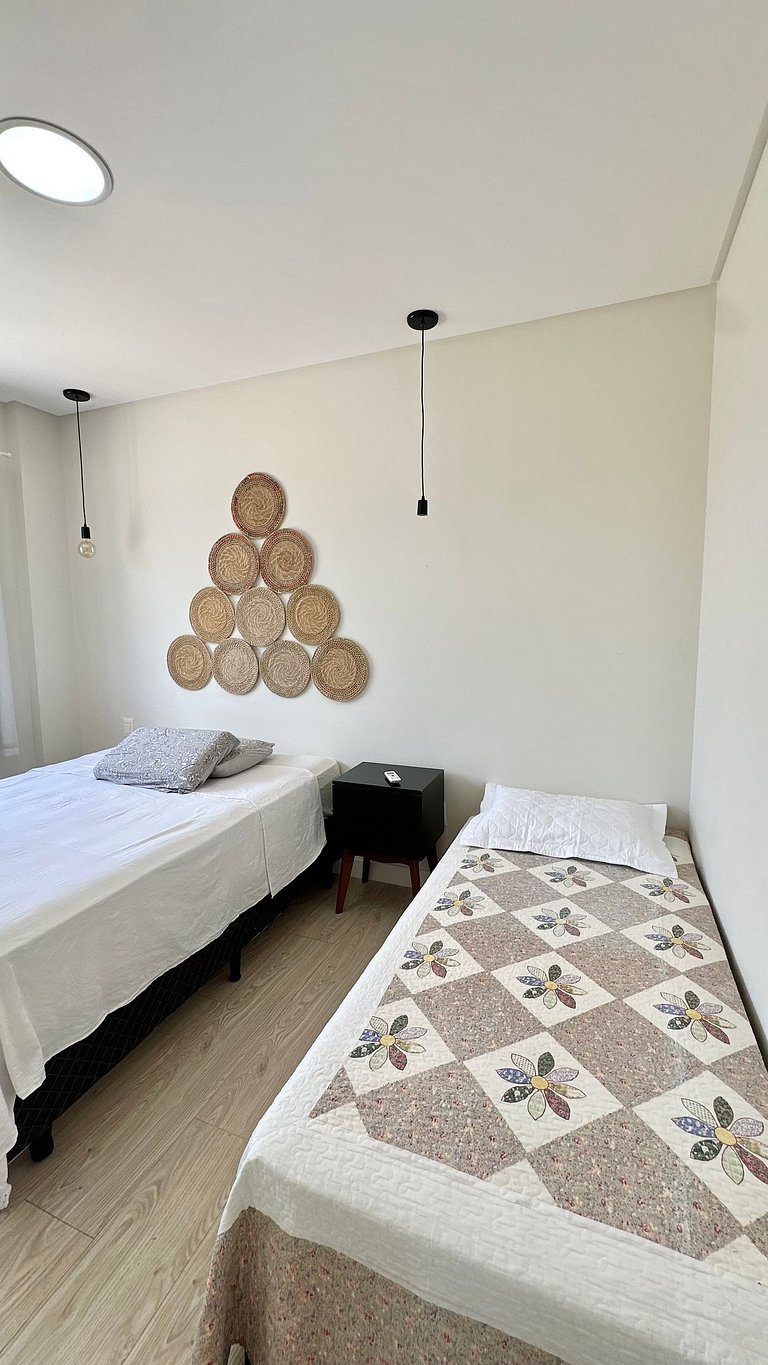 02 Dorm. Sacada com Churrasqueira e Vista para BC