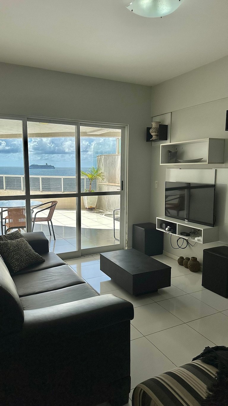 Frente Mar com Churrasqueira - 3 dormitórios