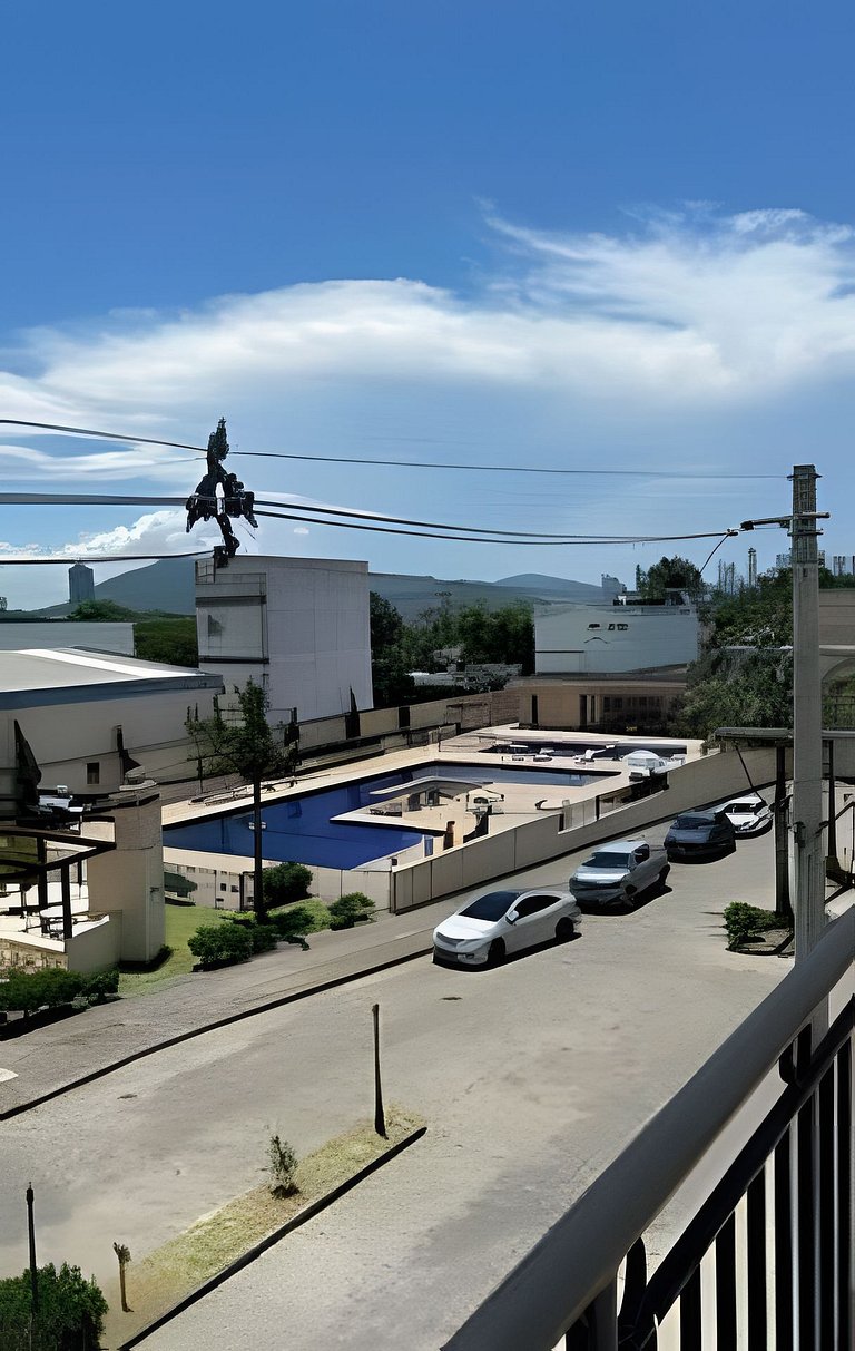 02 Dorm. Sacada com Churrasqueira e Vista para BC