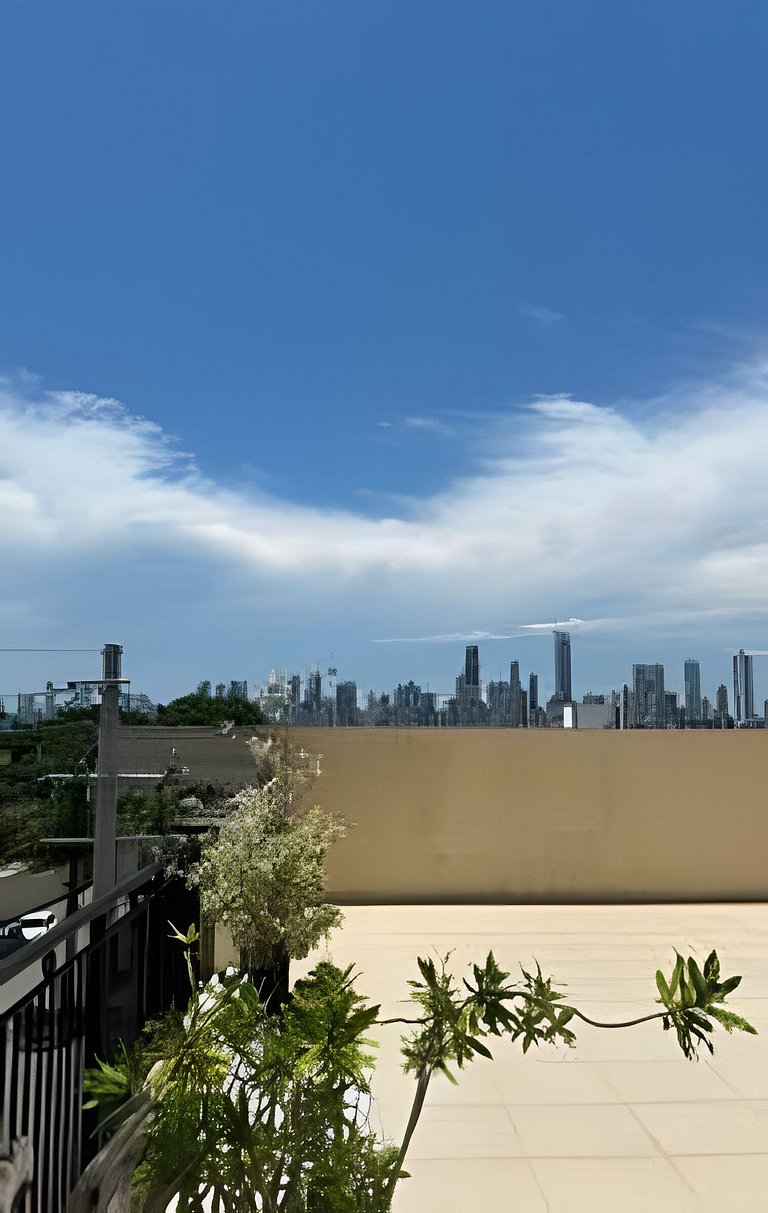 02 Dorm. Sacada com Churrasqueira e Vista para BC