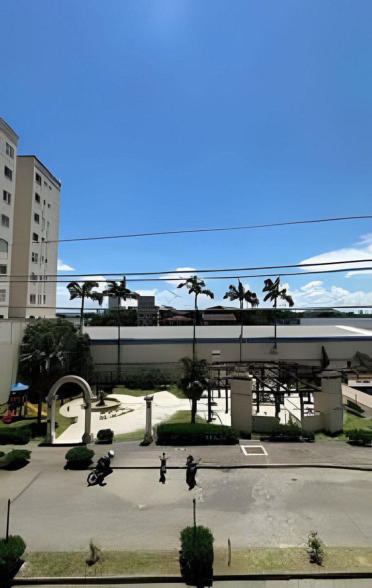 02 Dorm. Sacada com Churrasqueira e Vista para BC