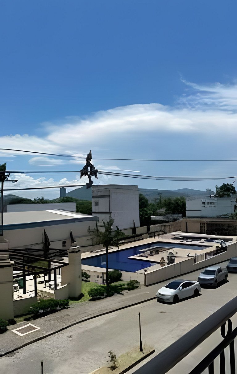 02 Dorm. Sacada com Churrasqueira e Vista para BC
