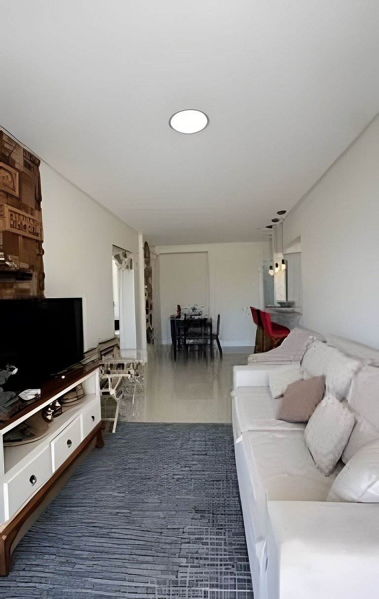 02 Dorm. Sacada com Churrasqueira e Vista para BC