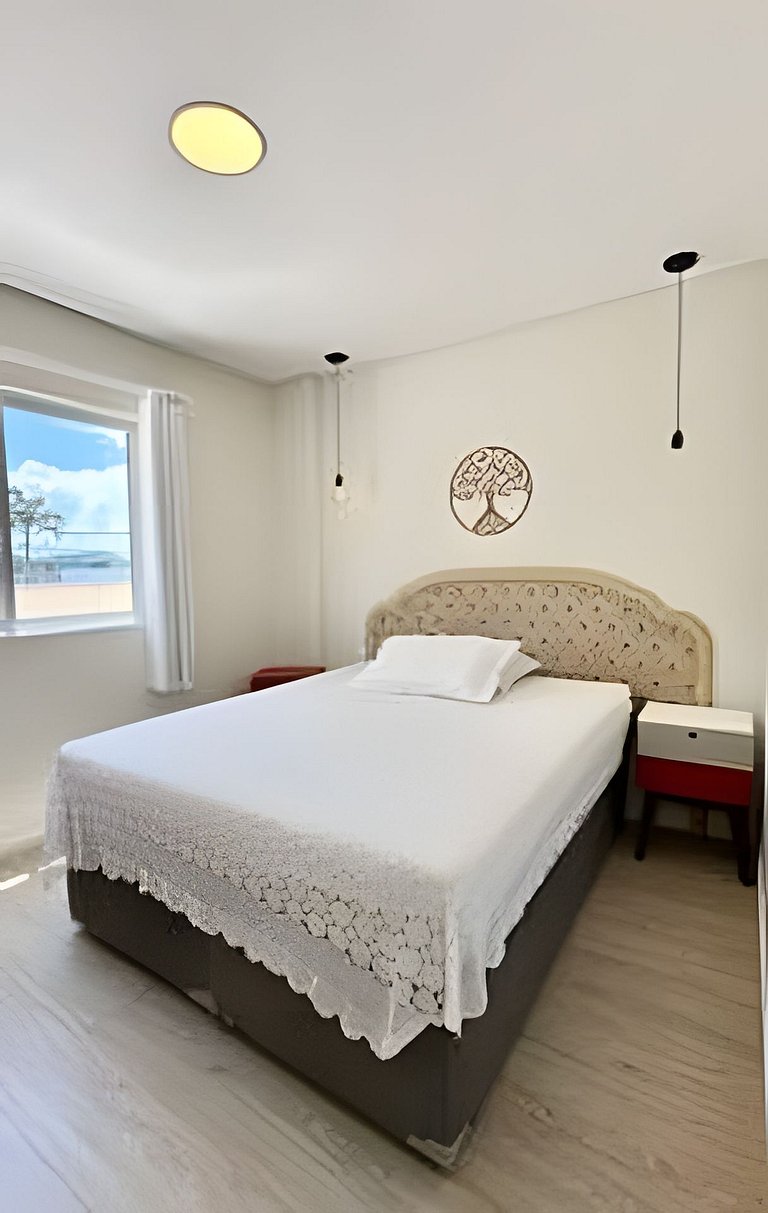 02 Dorm. Sacada com Churrasqueira e Vista para BC
