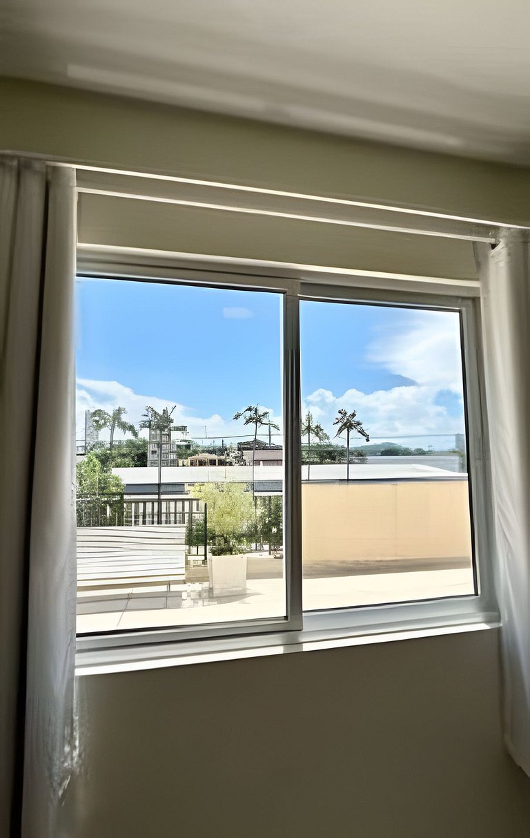 02 Dorm. Sacada com Churrasqueira e Vista para BC
